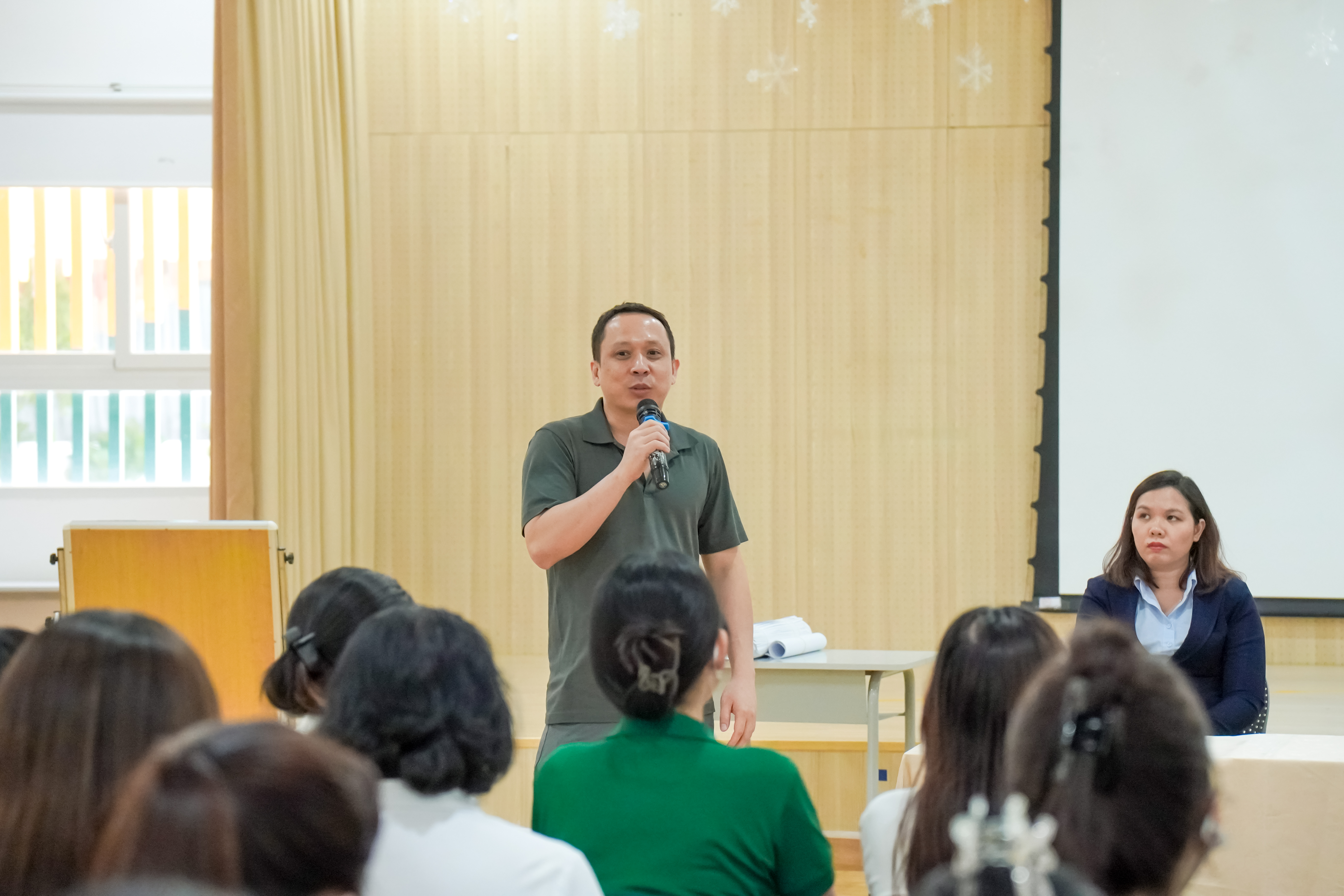 SỰ THAY ĐỔI KHÔNG ĐẾN TỪ ĐIỀU LỚN LAO, NÓ BẮT ĐẦU TỪ KHOẢNH KHẮC BẠN KHÔNG TRỐN NỮA