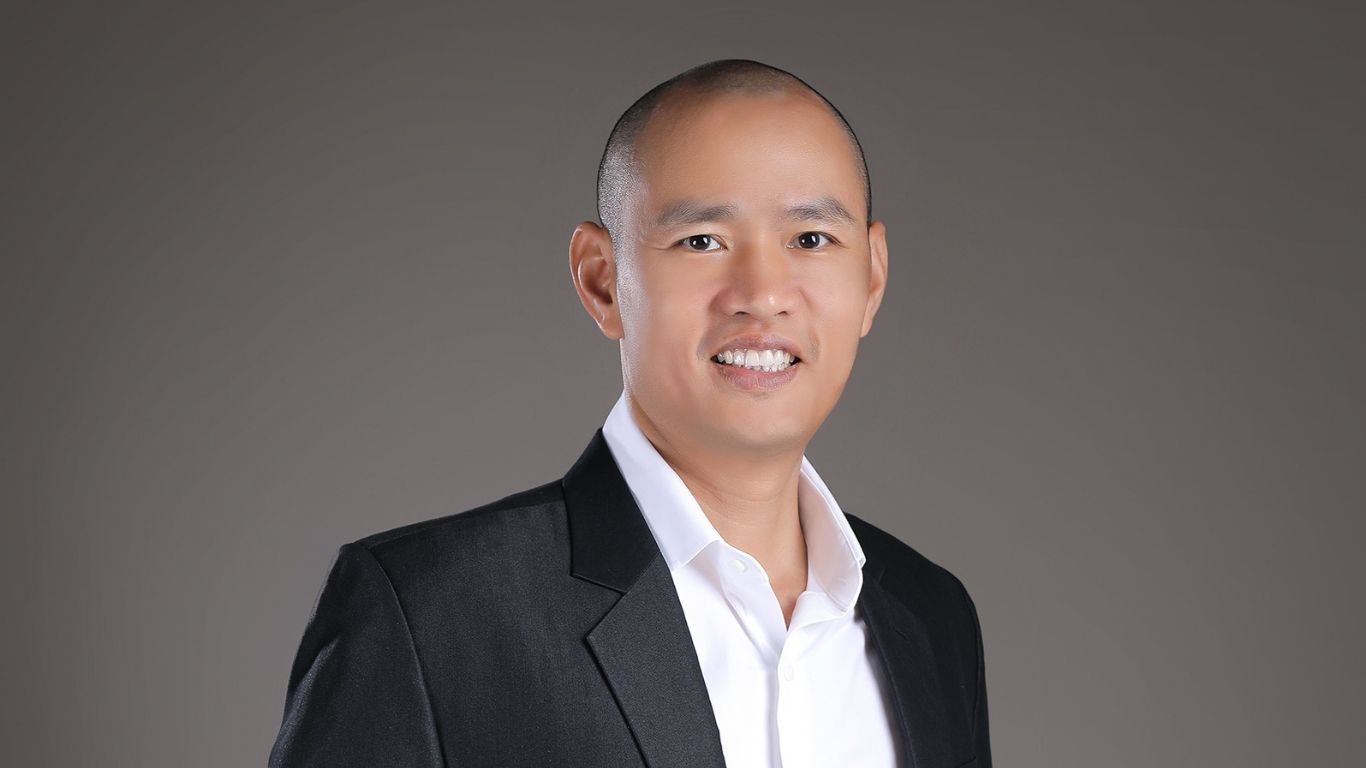 Nguyễn Văn Thanh (Eroca Thanh) – Hành trình xây dựng hệ thống kinh doanh tự động và dấu ấn của một nhà huấn luyện doanh nghiệp thời đại số