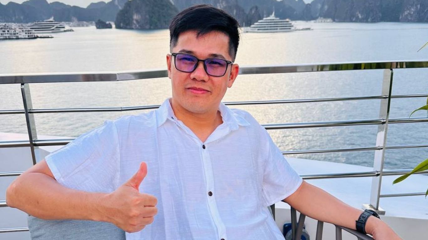 HÀNH TRÌNH TỪ CON SỐ 0 ĐẾN DOANH NHÂN TRIỆU ĐÔ CỦA NGUYỄN HỮU TUYÊN