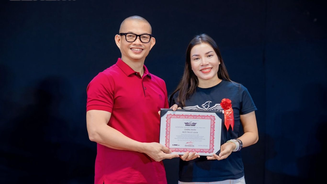 NGÔ THỊ ÚT LUÂN -  MỘT SỰ THẬT CỦA KINH DOANH K-BEAUTY: ĐI XA KHÔNG NHỜ MAY MẮN, MÀ NHỜ TIÊU CHUẨN VÀ TRÁCH NHIỆM