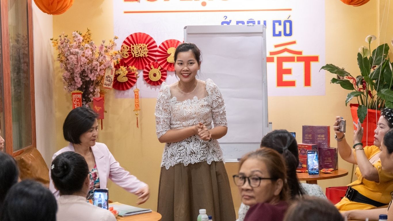 NGUYỄN THỊ DUYÊN - THAY ĐỔI KHÔNG ĐẾN TỪ ĐIỀU LỚN LAO, MÀ TỪ MỘT QUYẾT ĐỊNH KHÔNG QUAY ĐẦU