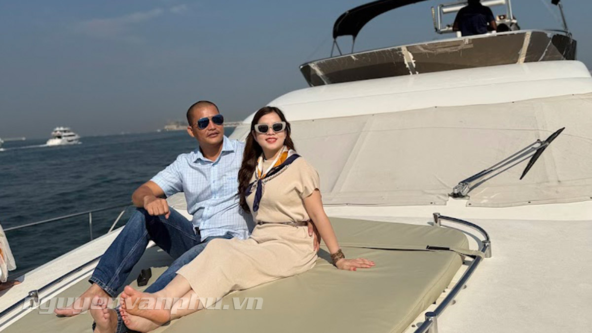 Hình ảnh NGUYỄN VĂN PHÚ Hình ảnh NGUYỄN VĂN PHÚ