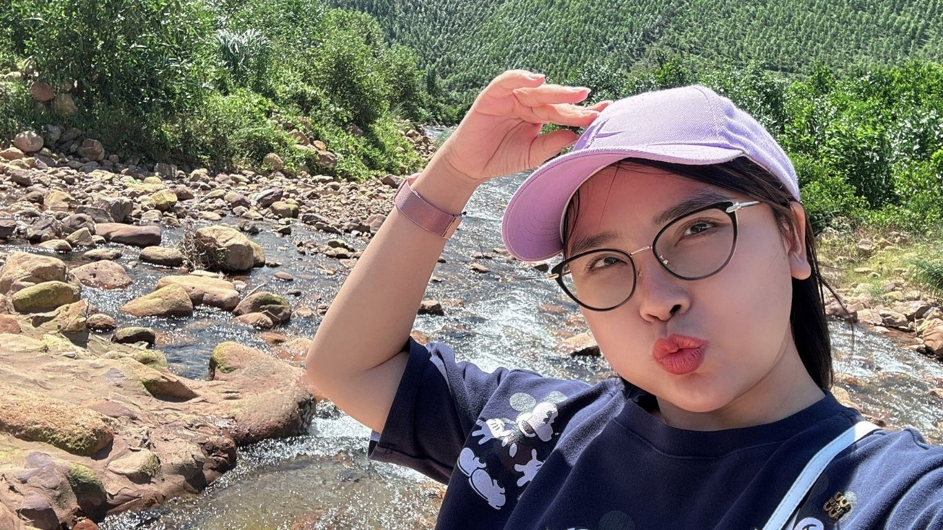 LƯƠNG Y HUÊ THỊ LÀ AI? NGƯỜI KIẾN TẠO HÀNH TRÌNH HỒI SINH THÂN - TÂM - SẮC CHO NỮ DOANH NHÂN VIỆT LƯƠNG Y HUÊ THỊ LÀ AI? NGƯỜI KIẾN TẠO HÀNH TRÌNH HỒI SINH THÂN - TÂM - SẮC CHO NỮ DOANH NHÂN VIỆT