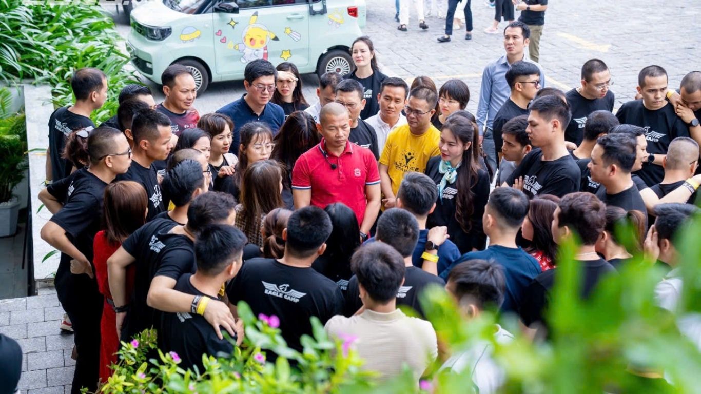 NGUYỄN THỊ KIỀU TRANG - HÀNH TRÌNH XÂY DỰNG NỘI LỰC CHO PHỤ NỮ HIỆN ĐẠI NGUYỄN THỊ KIỀU TRANG - HÀNH TRÌNH XÂY DỰNG NỘI LỰC CHO PHỤ NỮ HIỆN ĐẠI