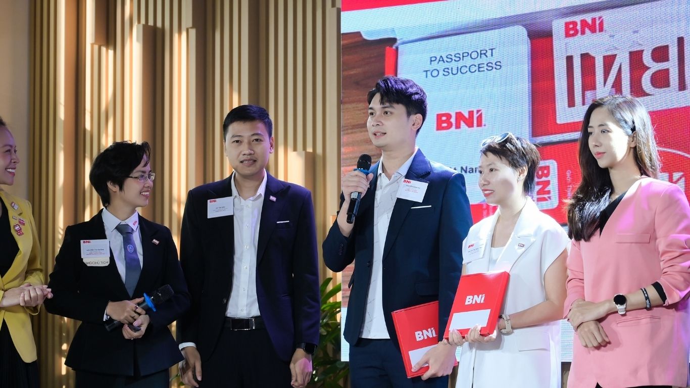 BÁC SĨ TÚ VÀ MỘT SỰ THẬT NHIỀU NGƯỜI NÉ TRÁNH: KHÔNG PHẢI AI GIỎI CŨNG ĐẾN ĐƯỢC NƠI MÌNH XỨNG ĐÁNG