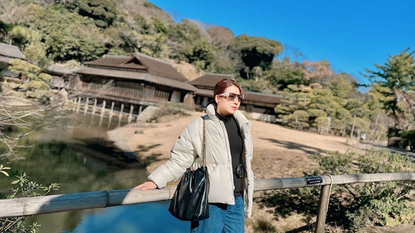 NGUYỄN THỊ LAN PHƯƠNG - CEO SANG TRỌNG QUYẾN RŨ VÀ 18 NĂM KINH DOANH ONLINE MỸ PHẨM CAO CẤP, THỰC PHẨM CHỨC NĂNG HÀN QUỐC