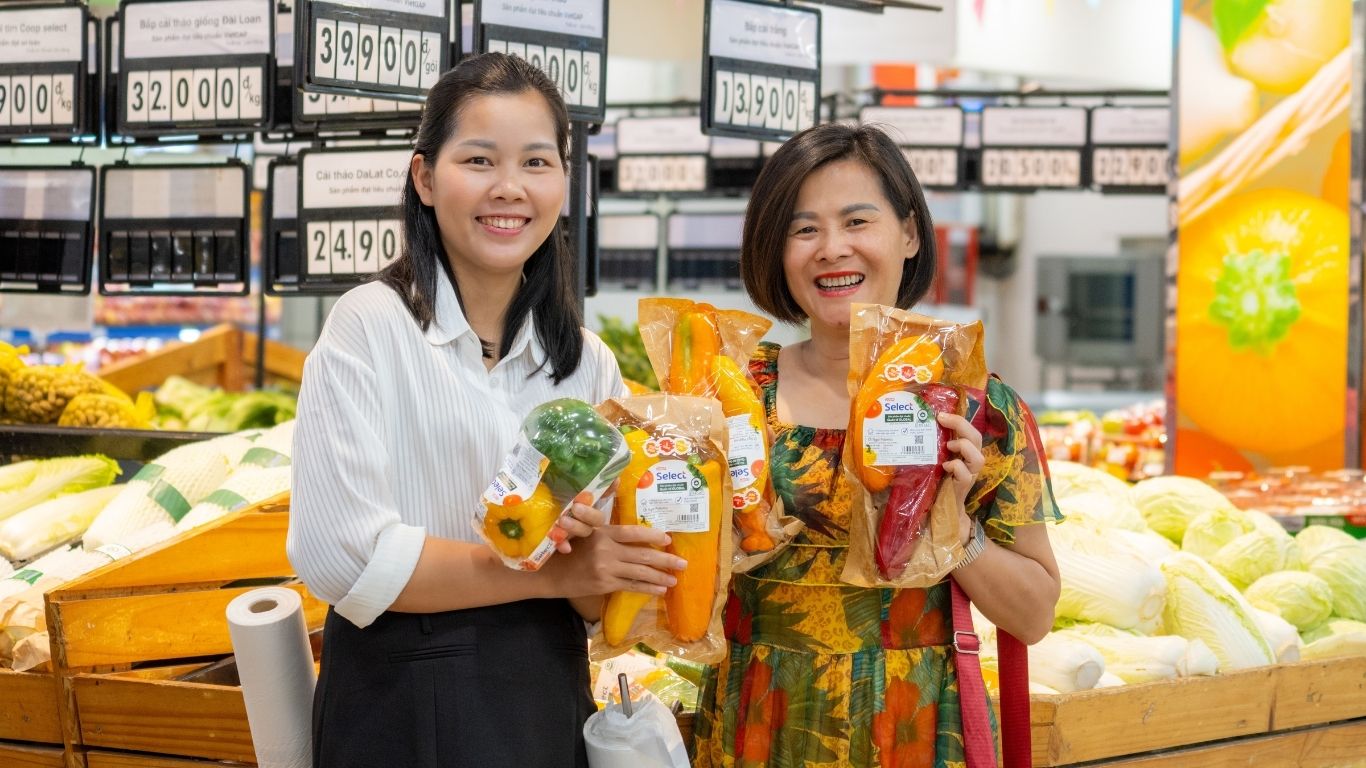 NGUYỄN THỊ DUYÊN VÀ MỘT SỰ THẬT KHÔNG DỄ NGHE: TỰ LẬP KHÔNG PHẢI TÍNH CÁCH, MÀ LÀ LỰA CHỌN LẶP LẠI MỖI NGÀY NGUYỄN THỊ DUYÊN VÀ MỘT SỰ THẬT KHÔNG DỄ NGHE: TỰ LẬP KHÔNG PHẢI TÍNH CÁCH, MÀ LÀ LỰA CHỌN LẶP LẠI MỖI NGÀY