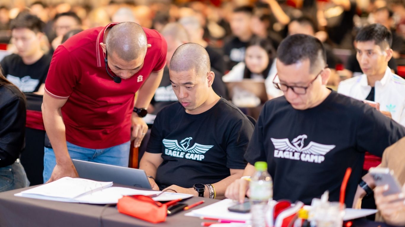 NGUYỄN QUANG HƯNG VÀ SỰ THẬT KHÓ CHỊU VỀ THAY ĐỔI: KHÔNG AI TỈNH TÁO MÀ THAY ĐỔI CHO VUI