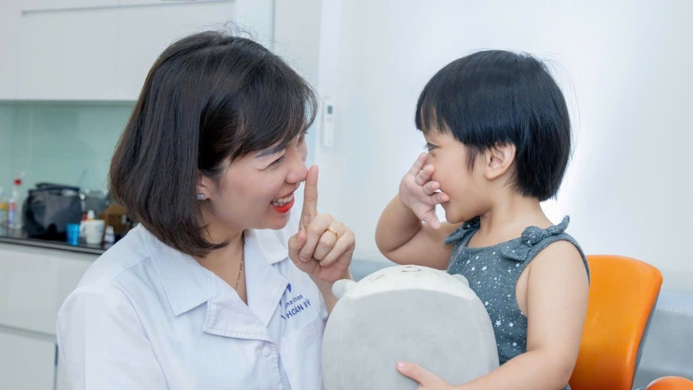 BÁC SĨ YẾN VÀ LỰA CHỌN KHÔNG QUAY LẠI VÙNG AN TOÀN - CÂU CHUYỆN VỀ KỶ LUẬT, TRÁCH NHIỆM VÀ SỰ THAY ĐỔI KHÔNG CHỜ ĐỦ ĐIỀU KIỆN