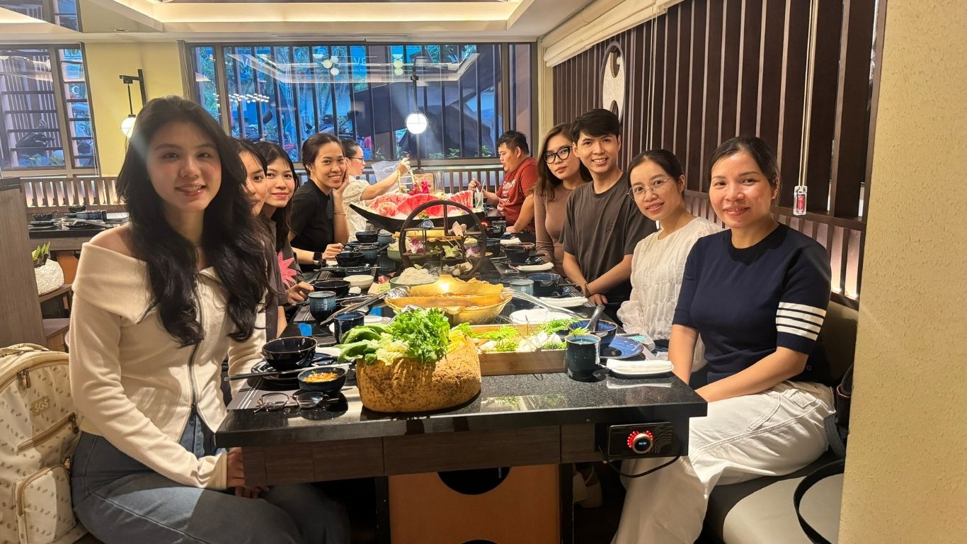 NGÔ THỊ ÚT LUÂN VÀ HÀNH TRÌNH XÂY DỰNG K-BEAUTY WORLDWIDE TỪ KỶ LUẬT SẢN XUẤT HÀN QUỐC